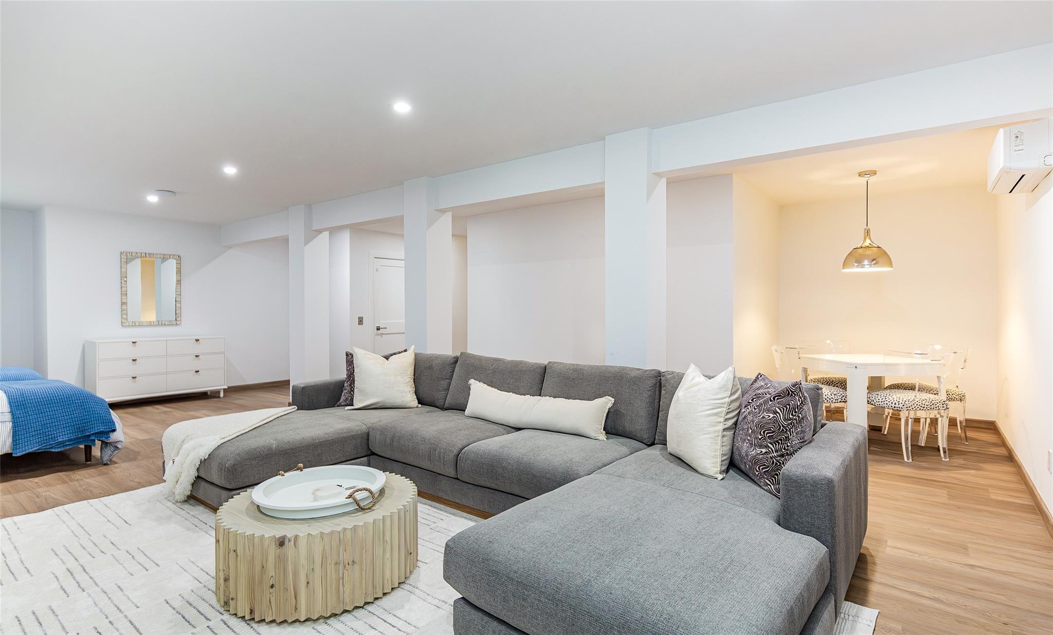 1 Spruce Court, Water Mill, NY 11976