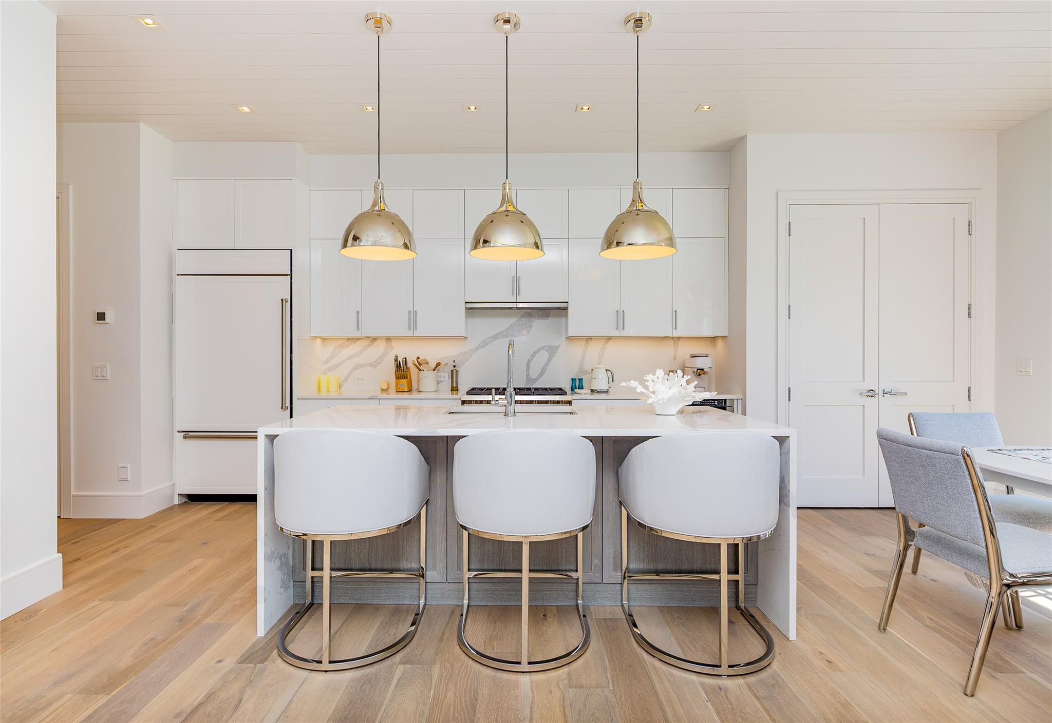 1 Spruce Court, Water Mill, NY 11976