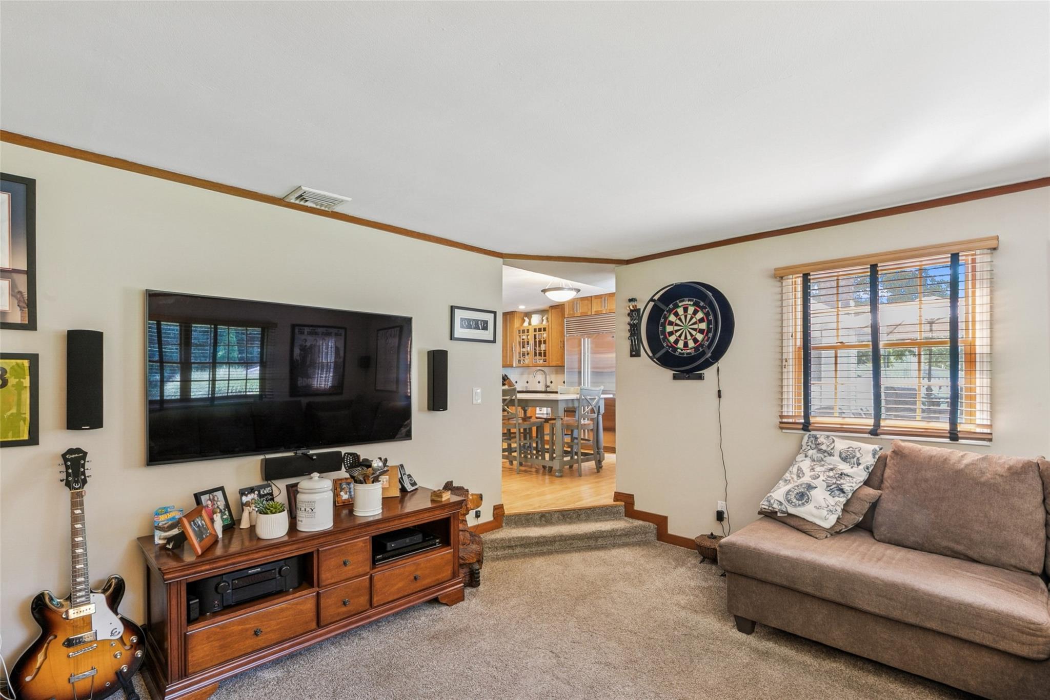 18 Thrush Drive, Smithtown, NY 11787