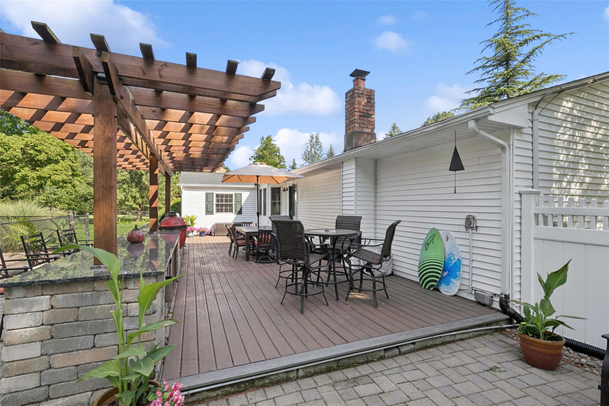 18 Thrush Drive, Smithtown, NY 11787