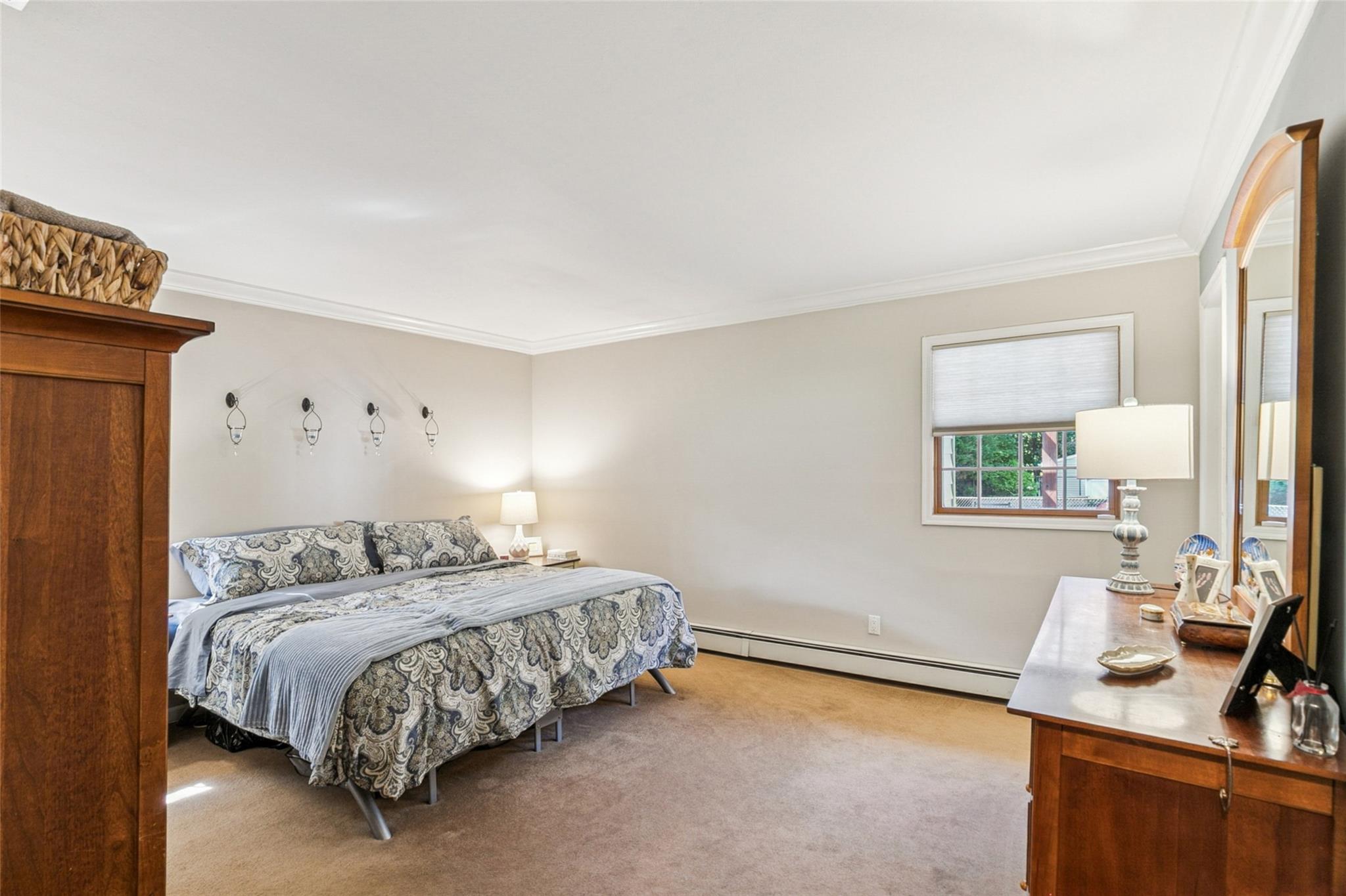 18 Thrush Drive, Smithtown, NY 11787