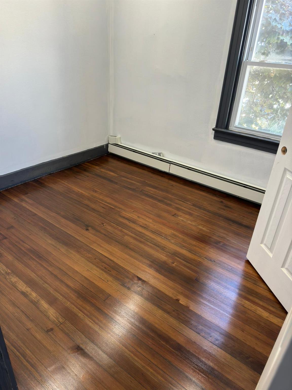 661 E Olive Street, Long Beach, NY 11561