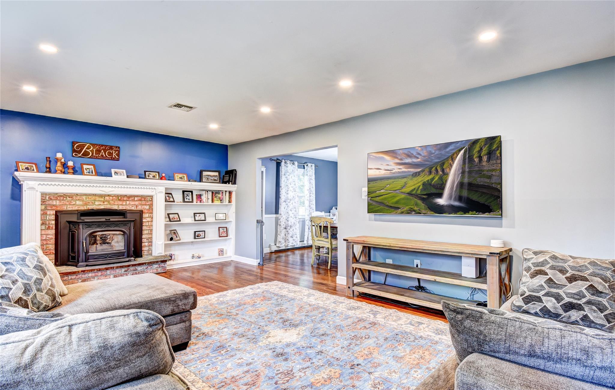 14 Cimorelli Drive, New Windsor, NY 12553