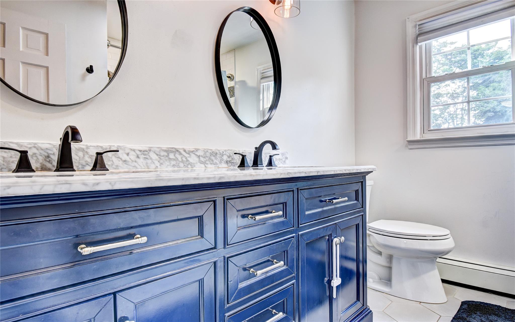 14 Cimorelli Drive, New Windsor, NY 12553