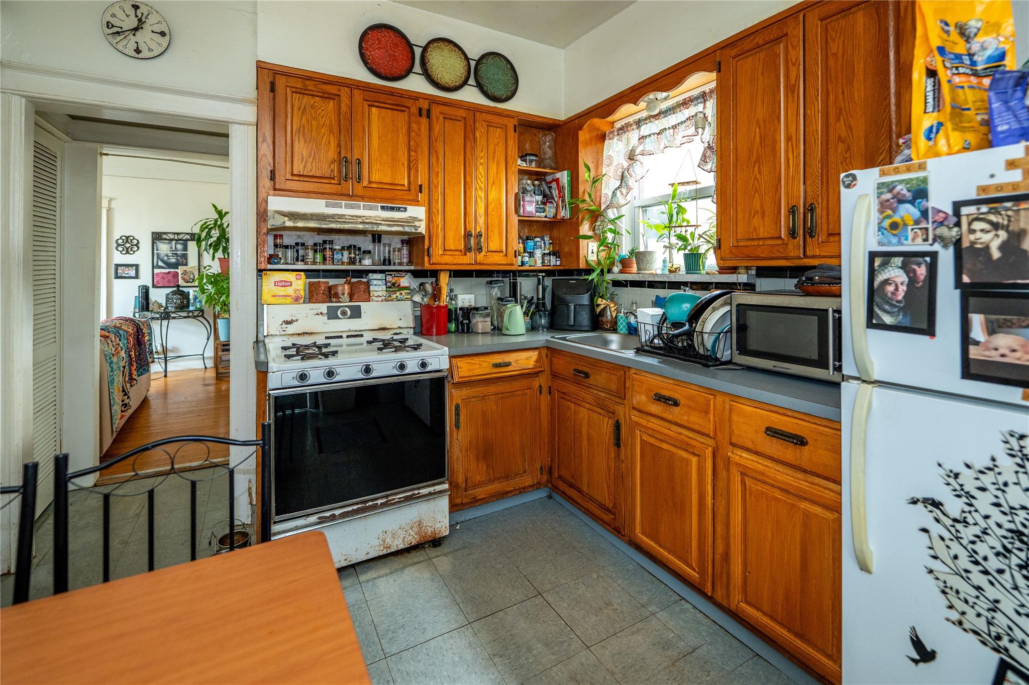 3021 Barkley Avenue, Bronx, NY 10465