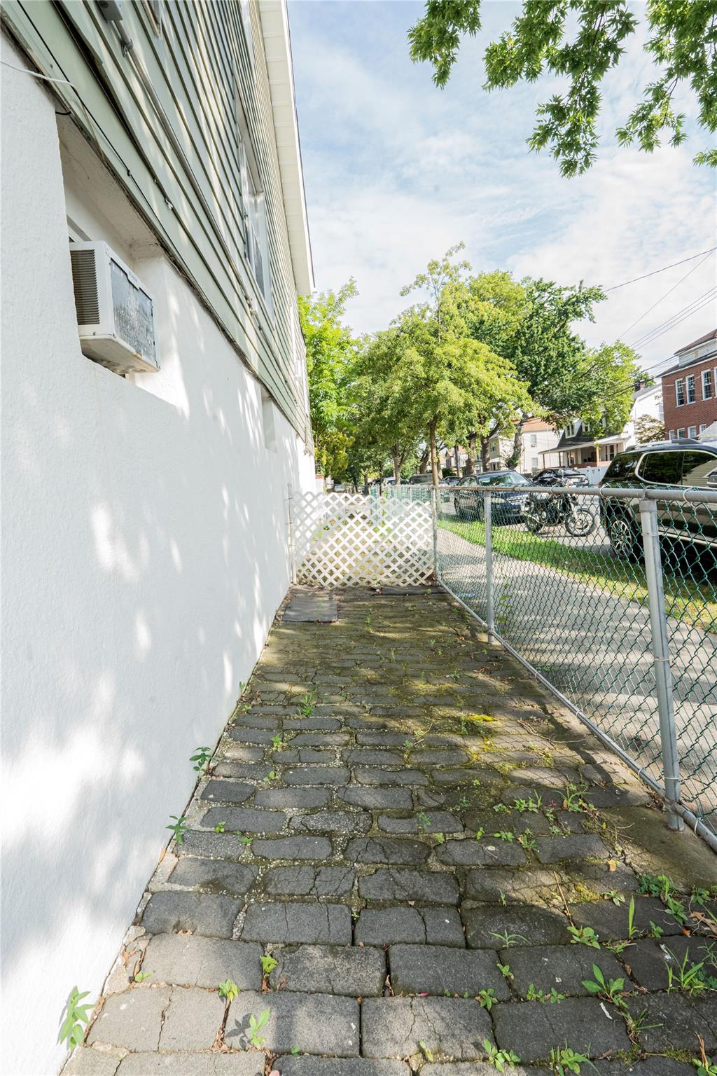 3021 Barkley Avenue, Bronx, NY 10465