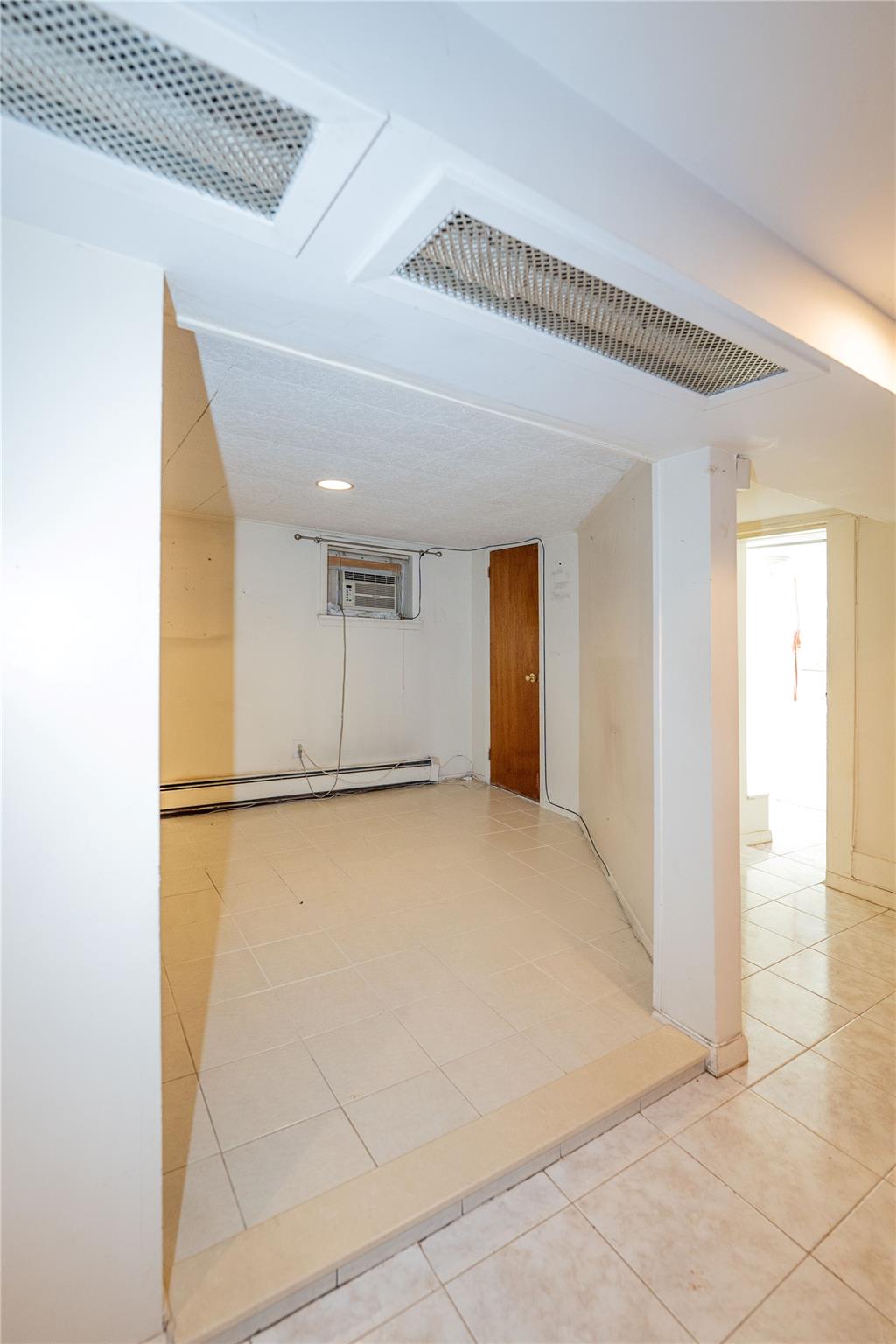 3021 Barkley Avenue, Bronx, NY 10465