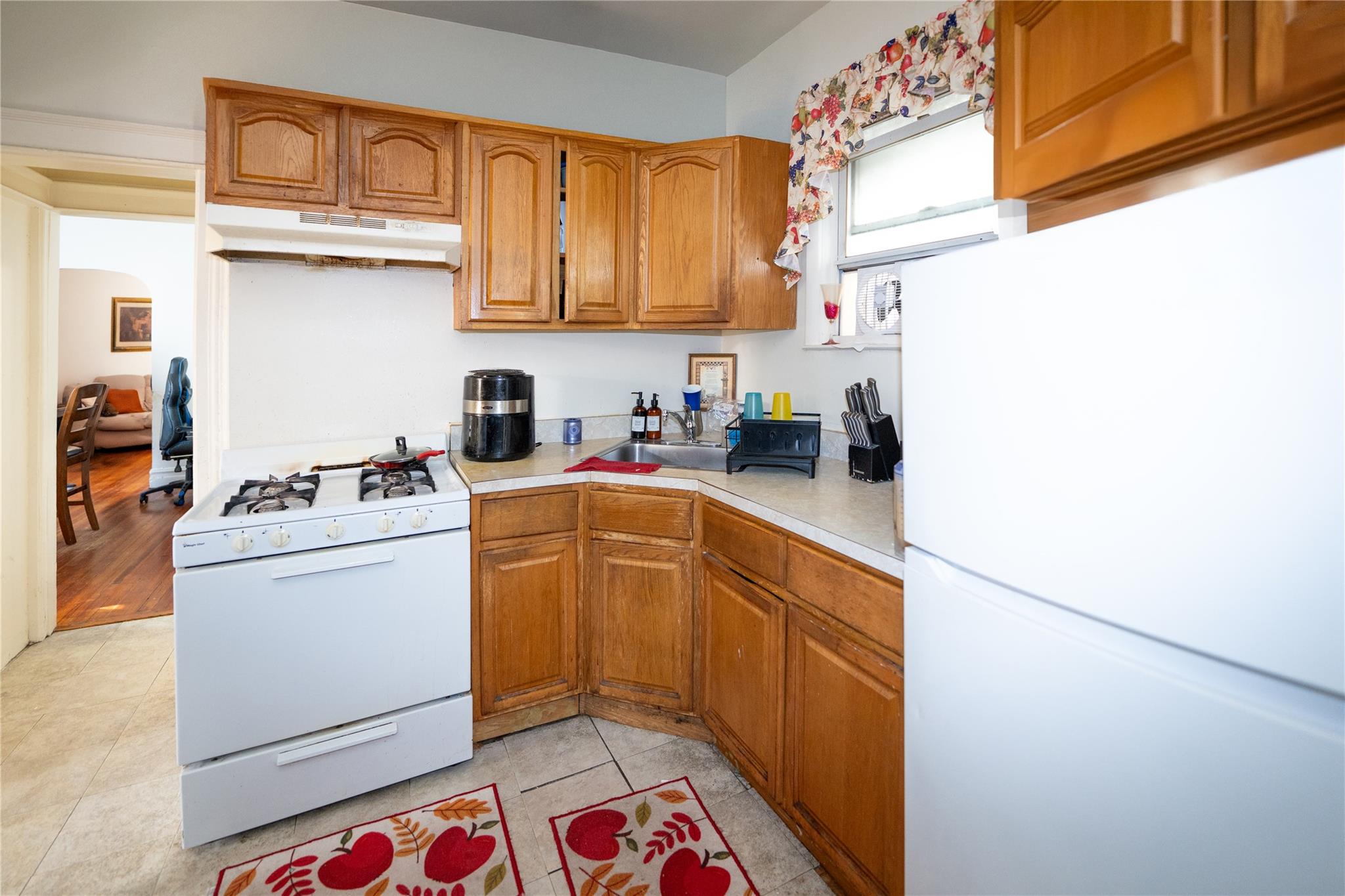 3021 Barkley Avenue, Bronx, NY 10465