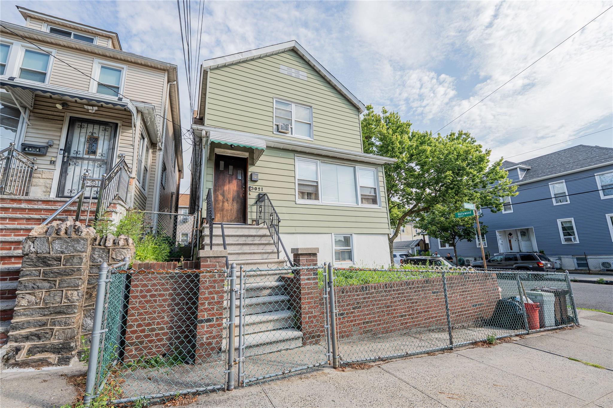3021 Barkley Avenue, Bronx, NY 10465