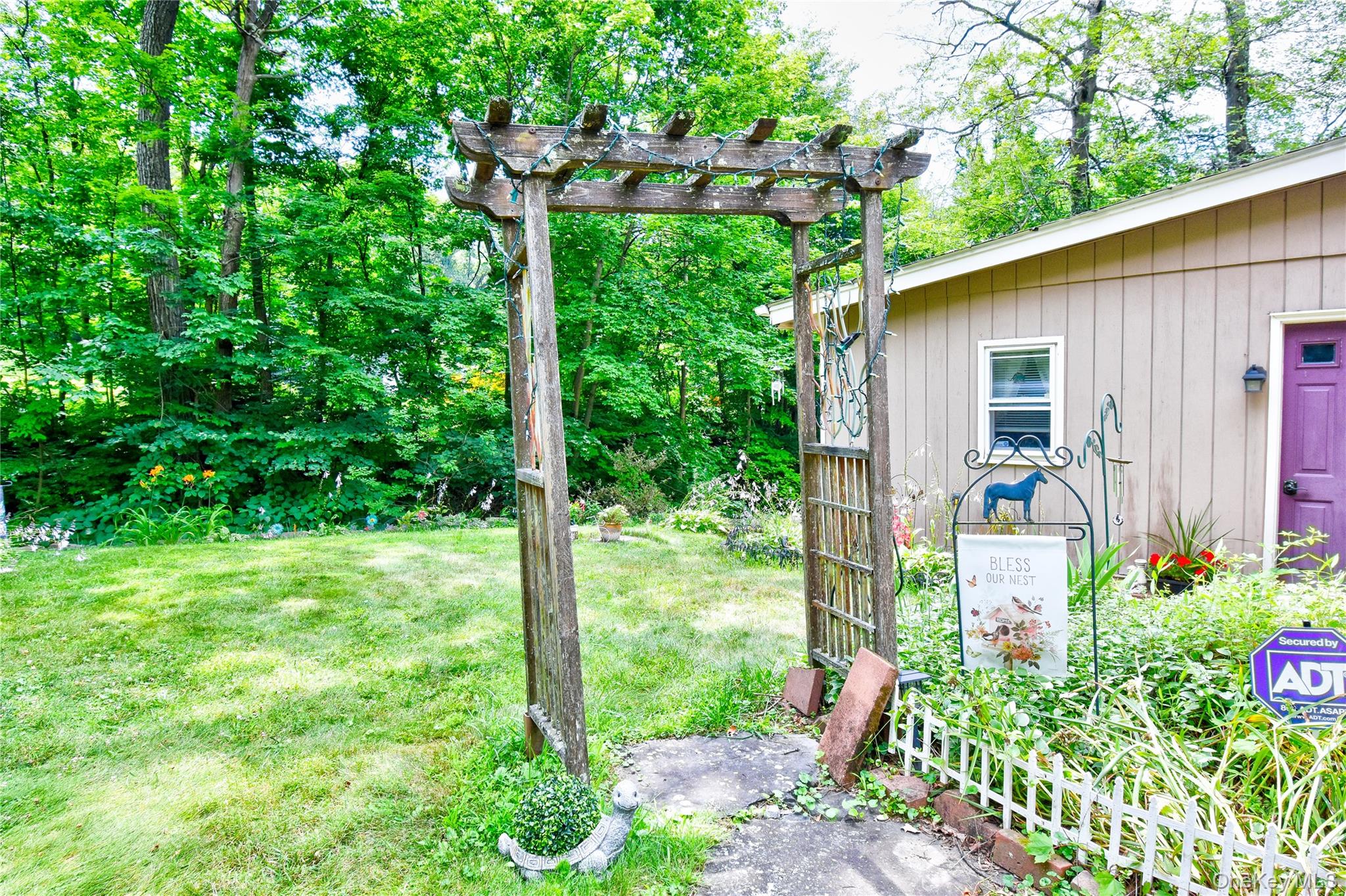 5 Orchard Trail, Monroe, NY 10950