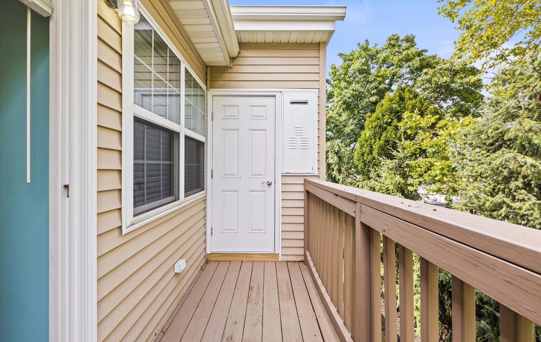 1002 Willow Lane, Valley Stream, NY 11580