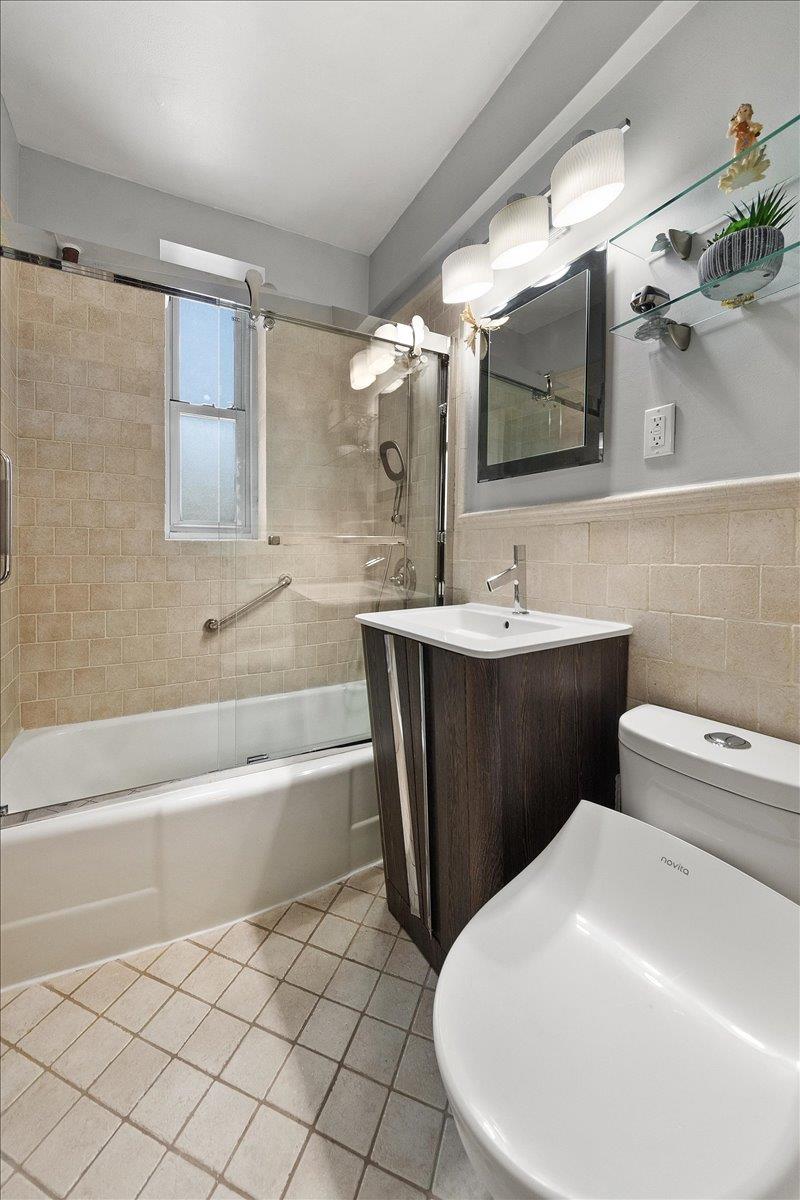 804 Bronx River # 3E, Bronxville, NY 10708