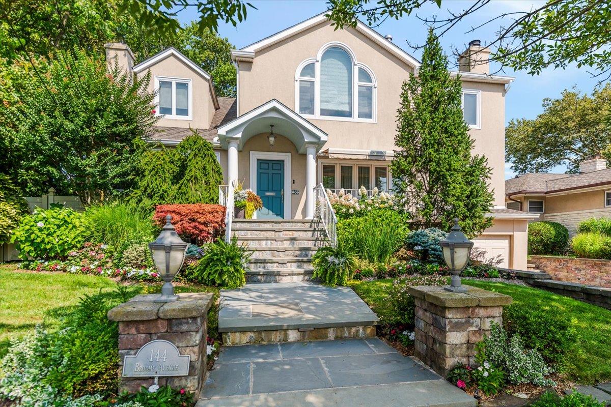 144 Broome Avenue, Atlantic Beach, NY 11509