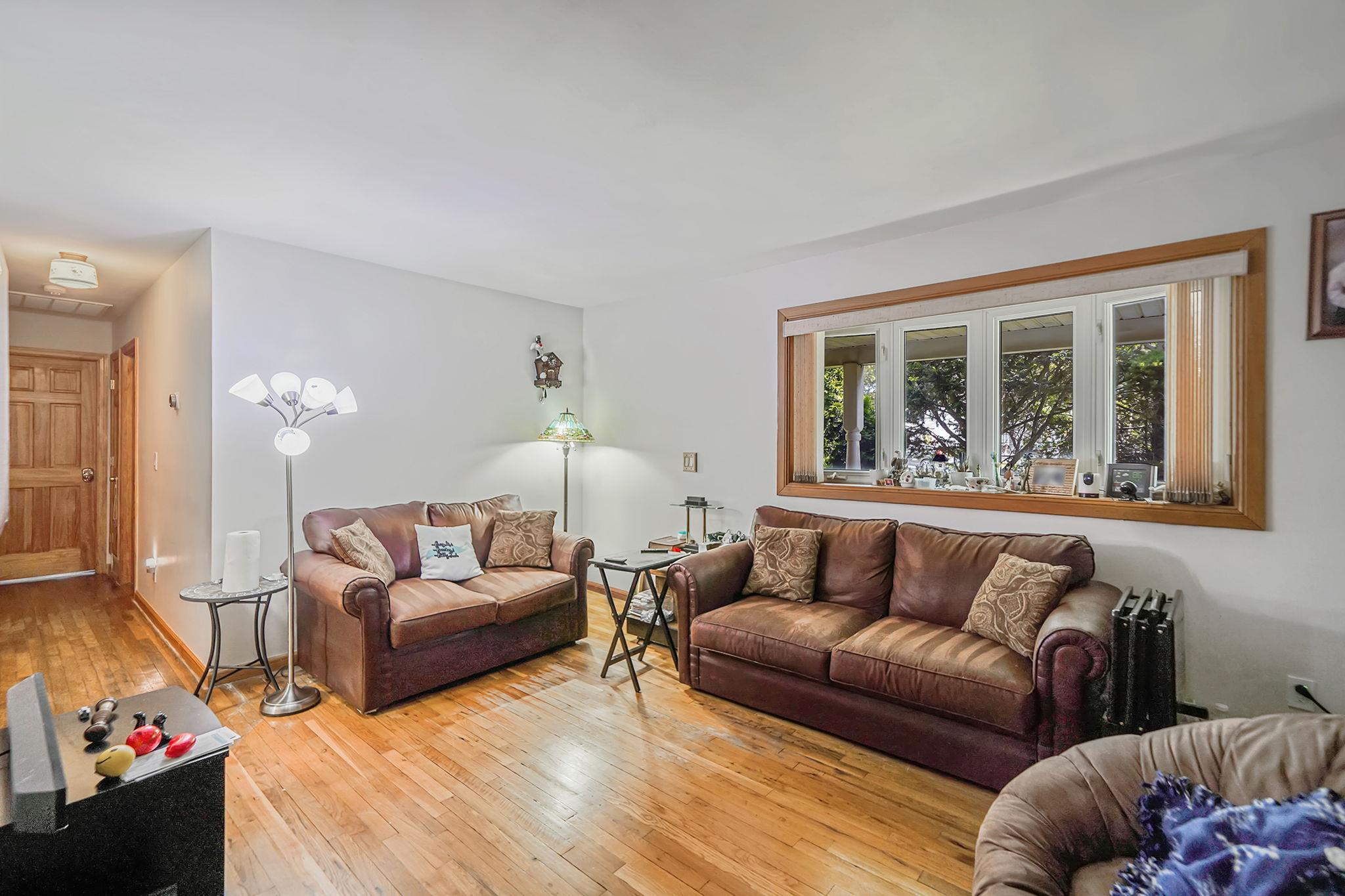 43 Bowdoin Road, Centereach, NY 11720