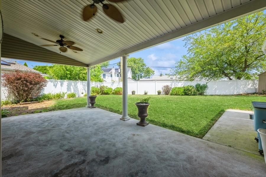 15 Budd Court, Bethpage, NY 11714