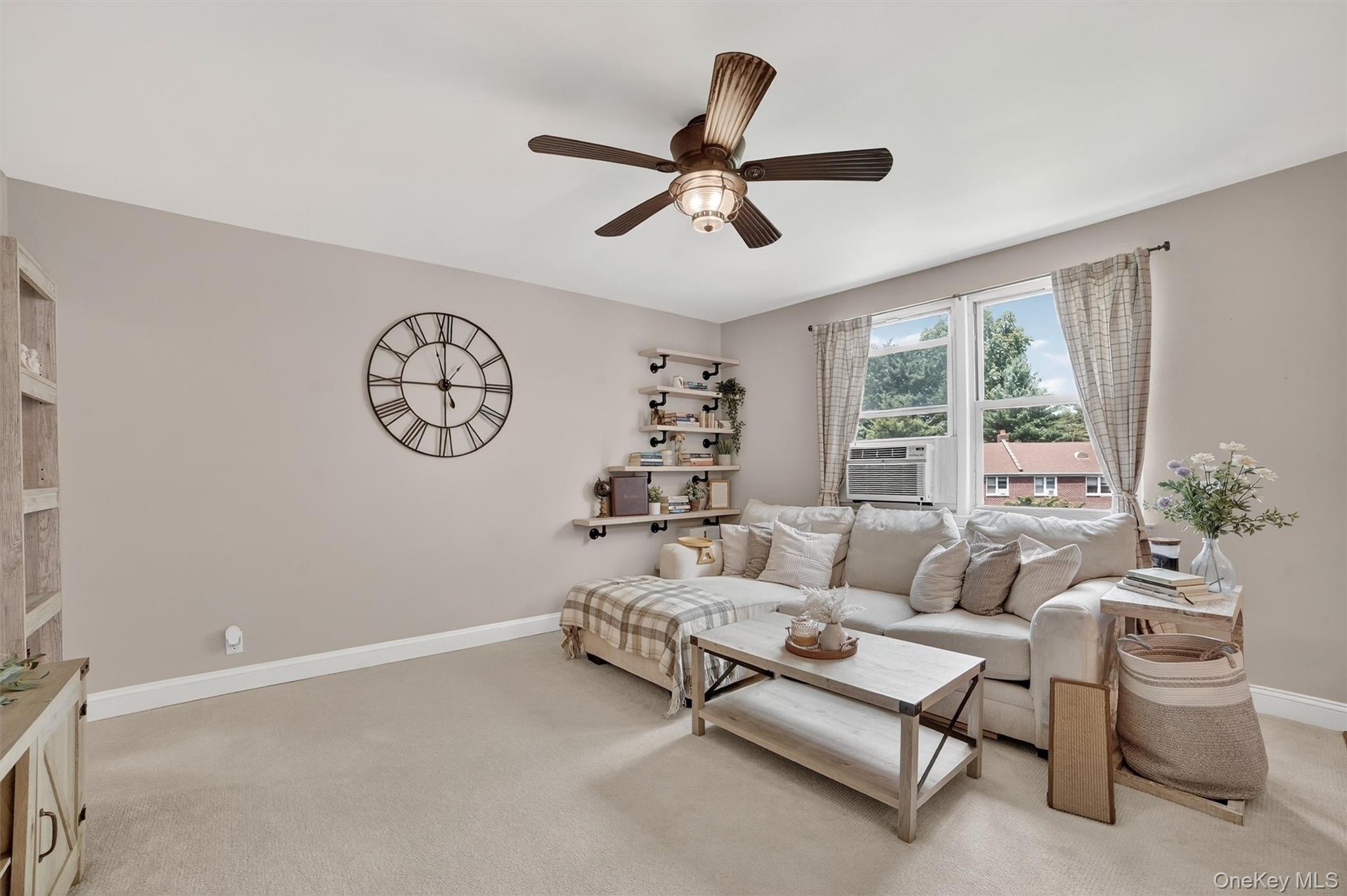 4 Bryant Crescent # 2N, White Plains, NY 10605