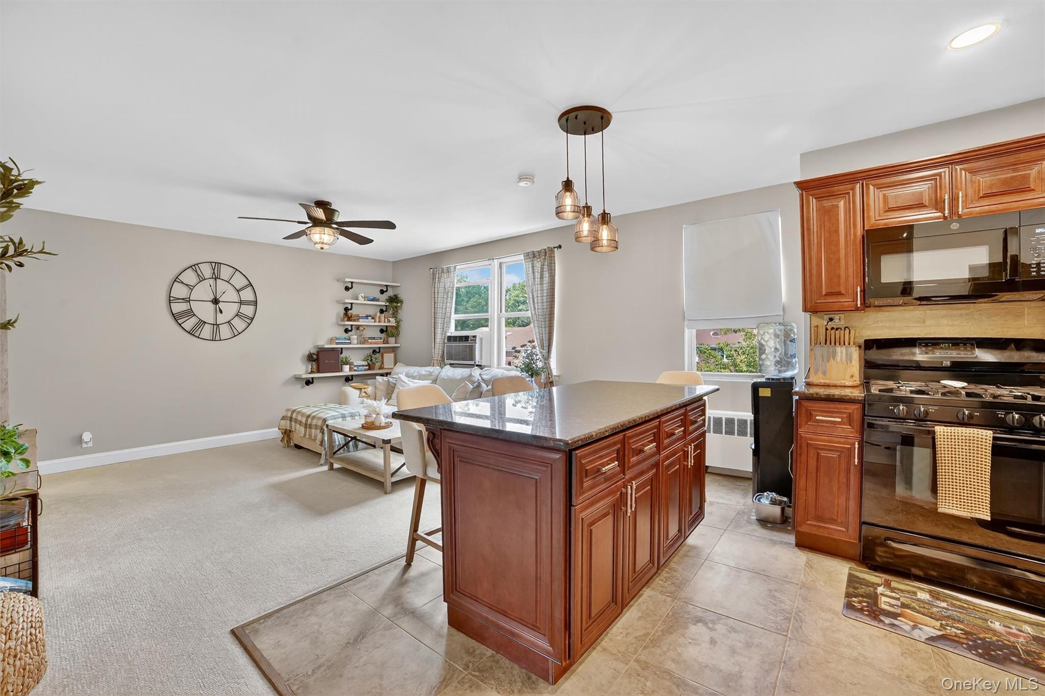 4 Bryant Crescent # 2N, White Plains, NY 10605