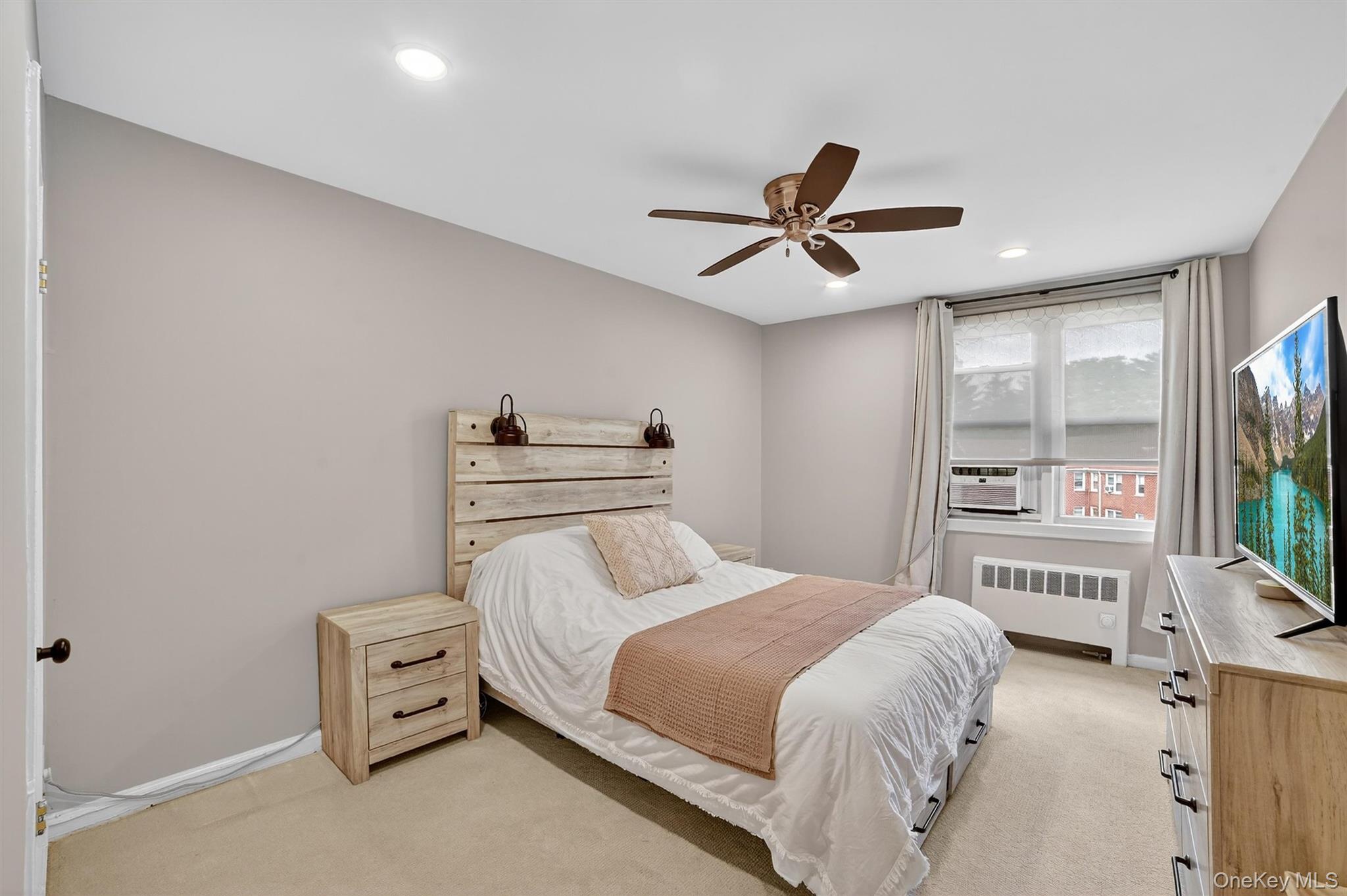 4 Bryant Crescent # 2N, White Plains, NY 10605