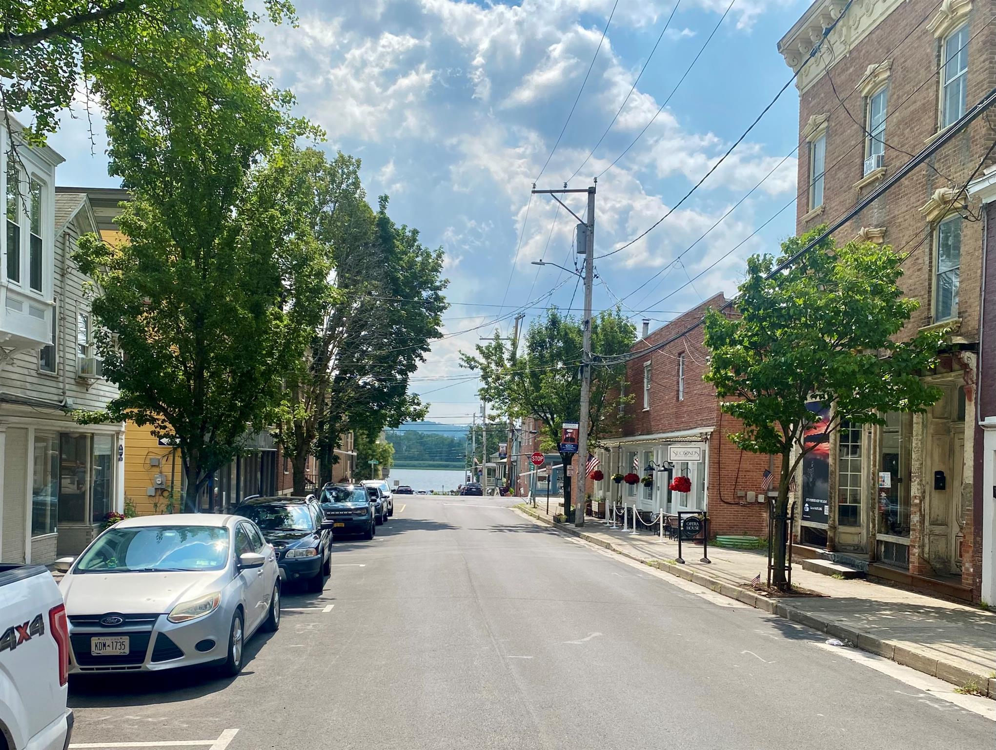 40 2nd Street, Athens, NY 12015