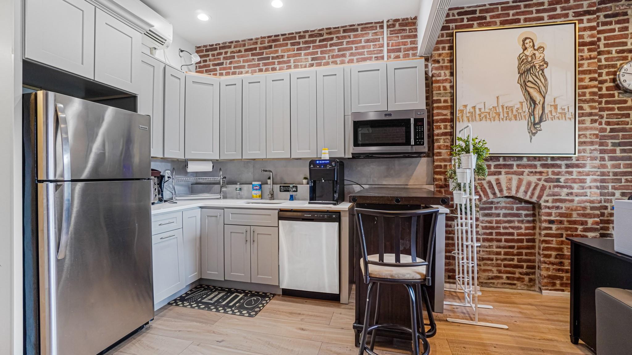 615 W 179th Street, New York (Manhattan), NY 10033