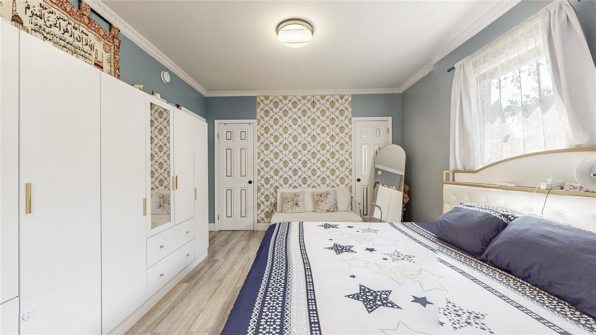 8684 188th Street, Jamaica Estates, NY 11423