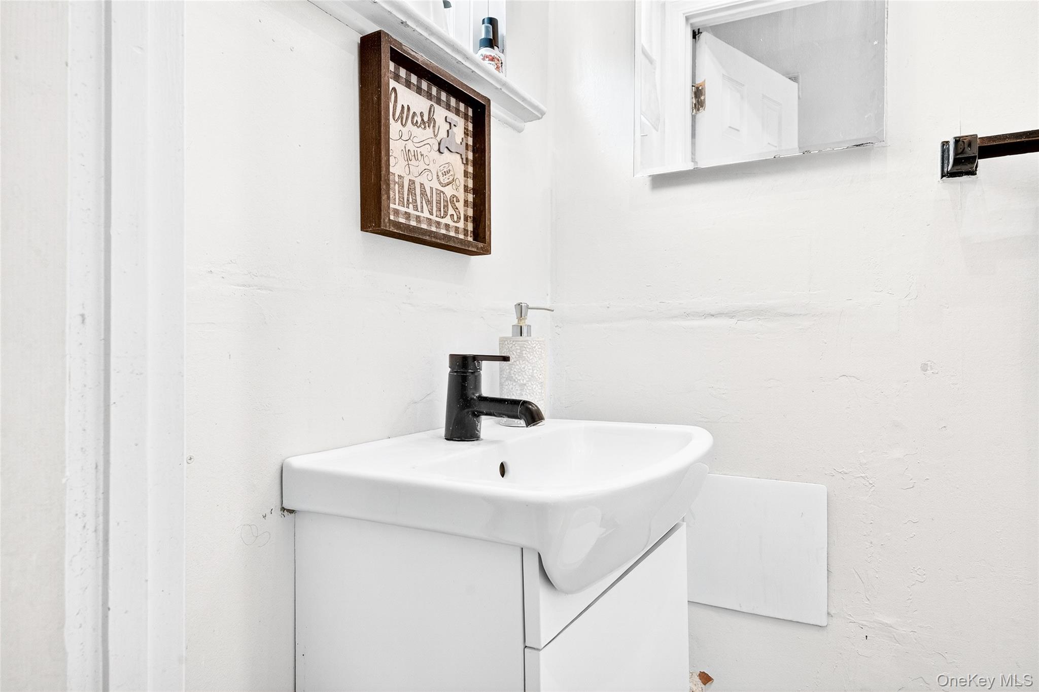 1156 Fairfax Avenue, Bronx, NY 10465