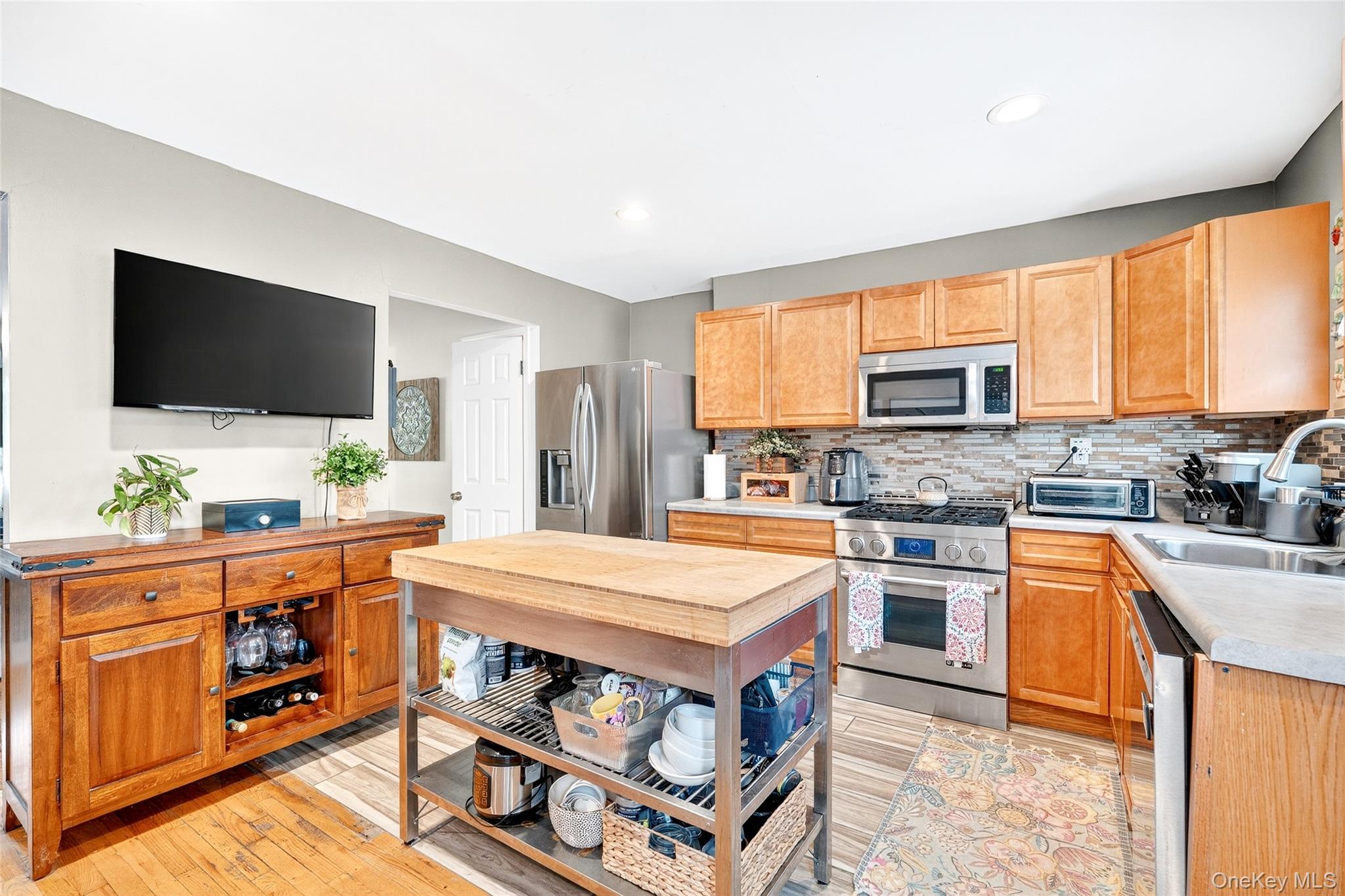 1156 Fairfax Avenue, Bronx, NY 10465