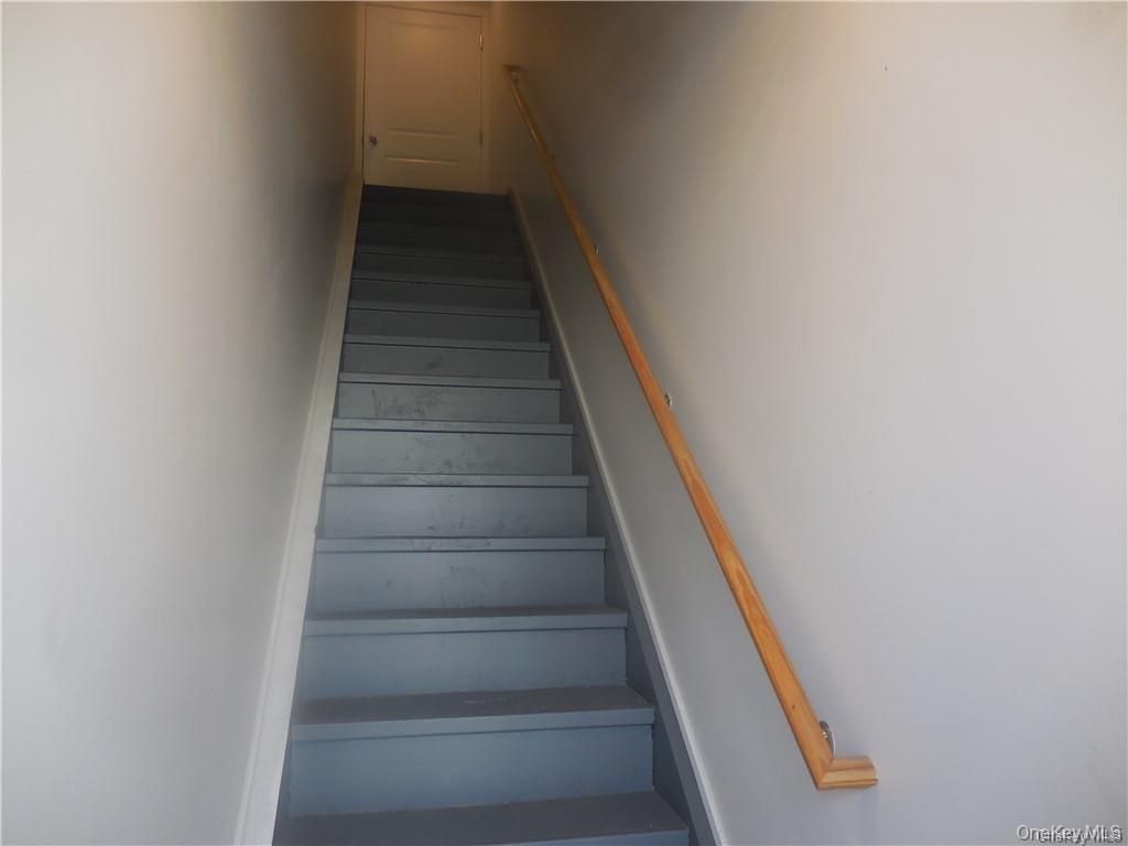 67 Main Street # 2B, Walden, NY 12586