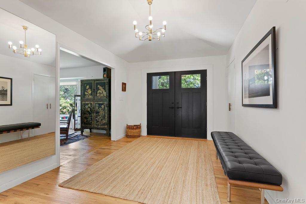 2 Soundview Drive, Port Jefferson, NY 11777