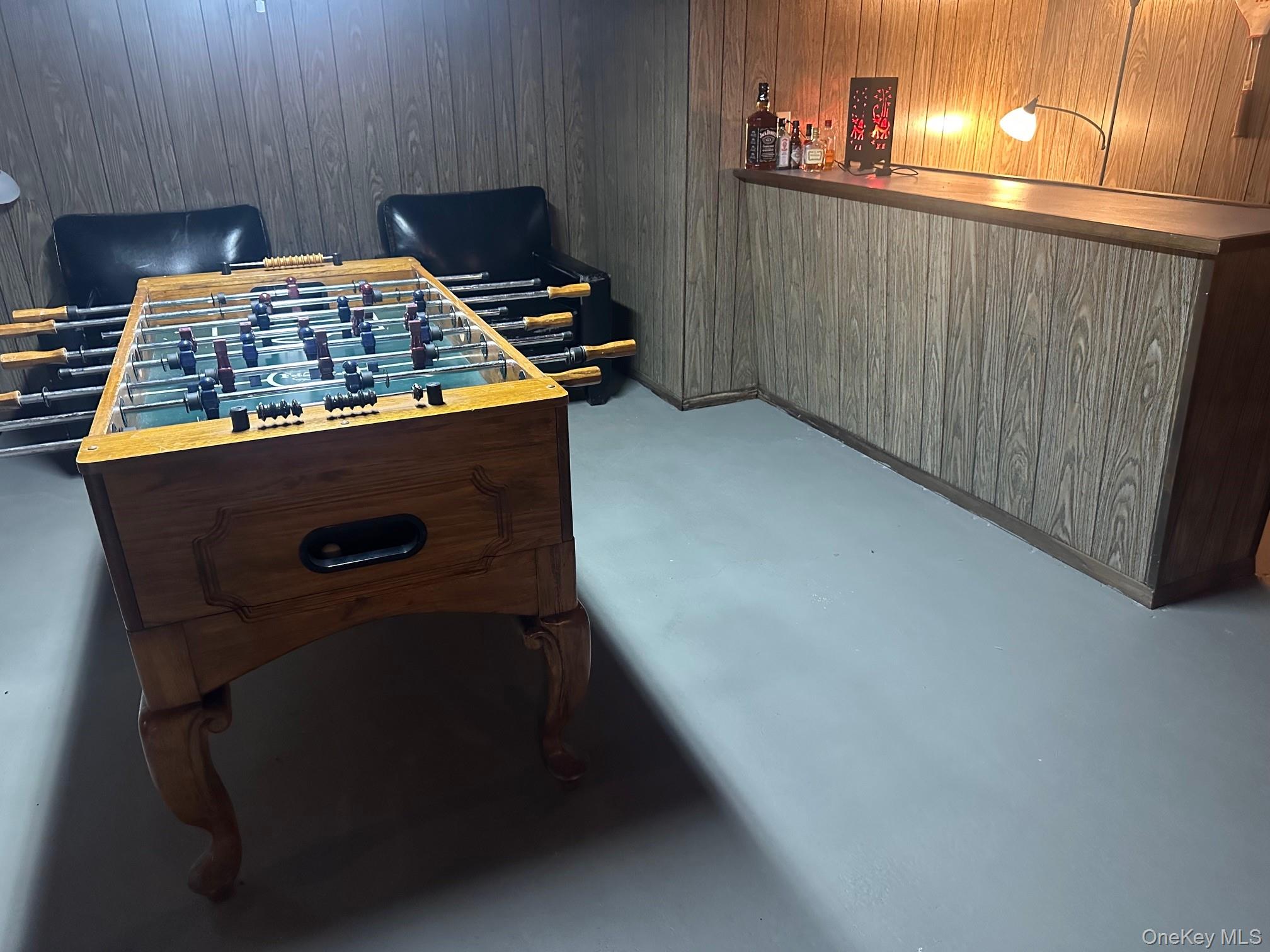 2 Soundview Drive, Port Jefferson, NY 11777