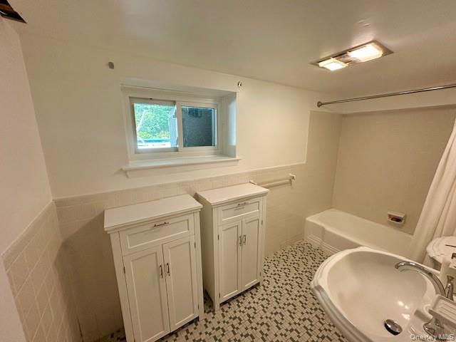 2 Soundview Drive, Port Jefferson, NY 11777