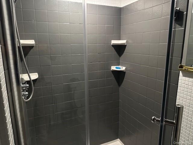 2 Soundview Drive, Port Jefferson, NY 11777