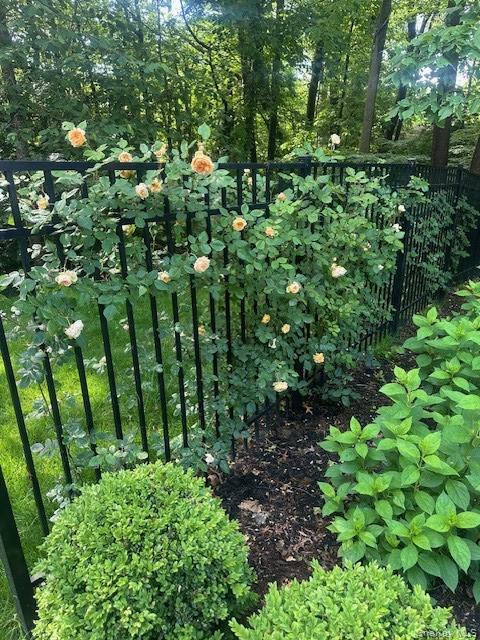 2 Soundview Drive, Port Jefferson, NY 11777