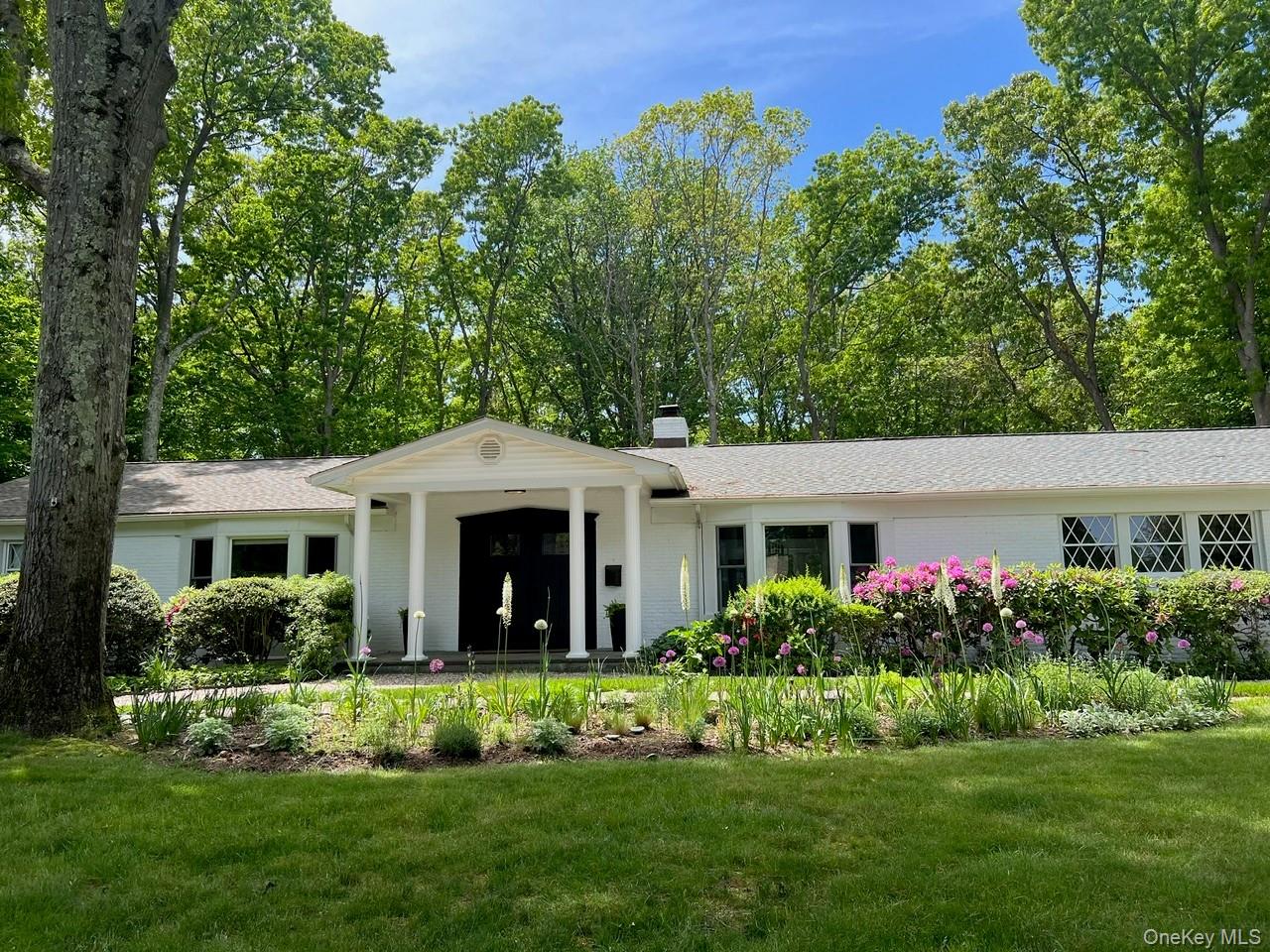 2 Soundview Drive, Port Jefferson, NY 11777