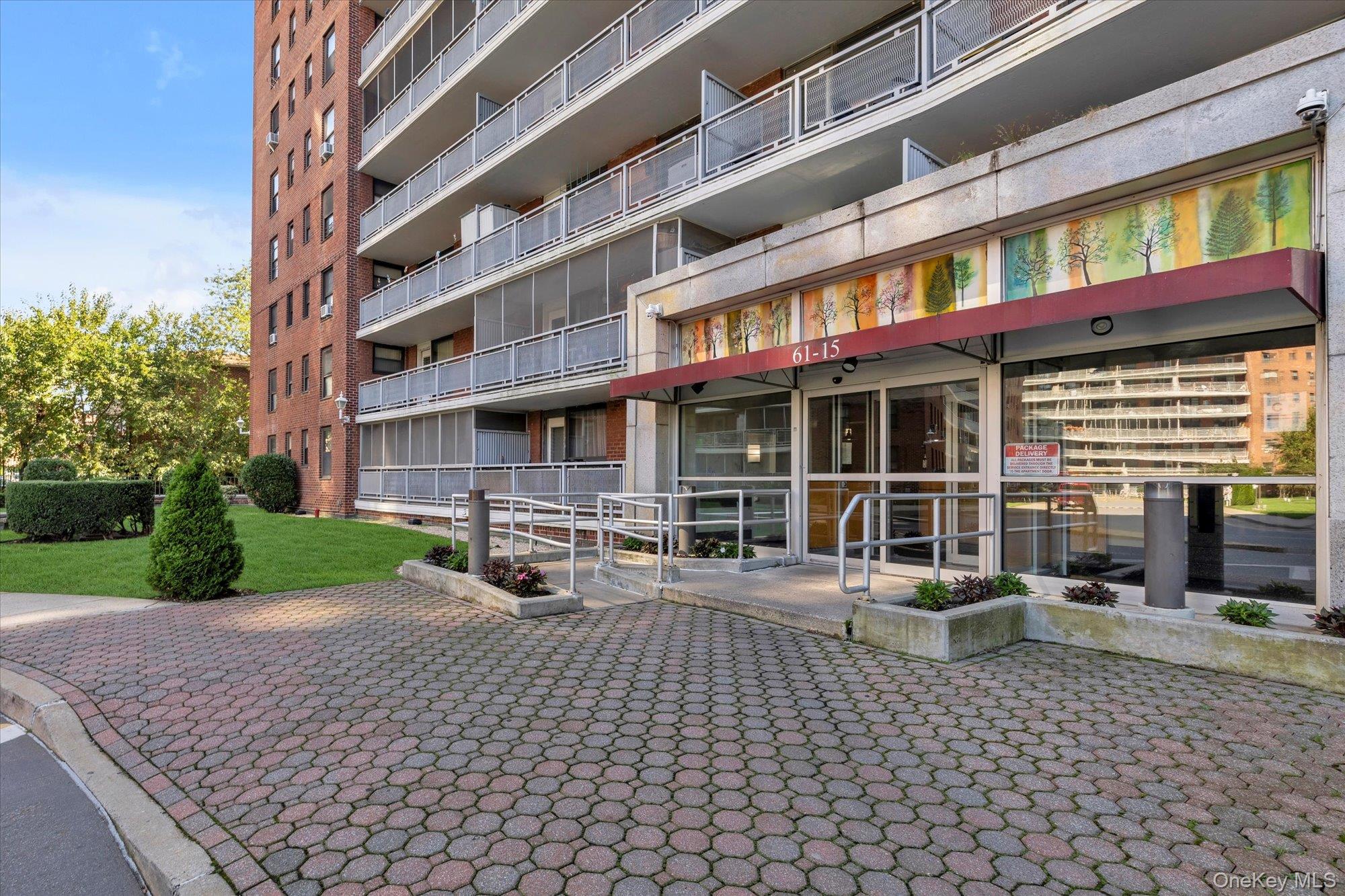 61-15 98th Street # 14G, Rego Park, NY 11374