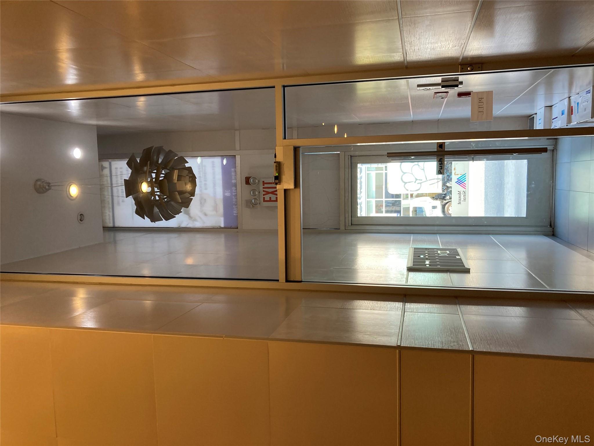 13516 Roosevelt Avenue, Flushing, NY 11354