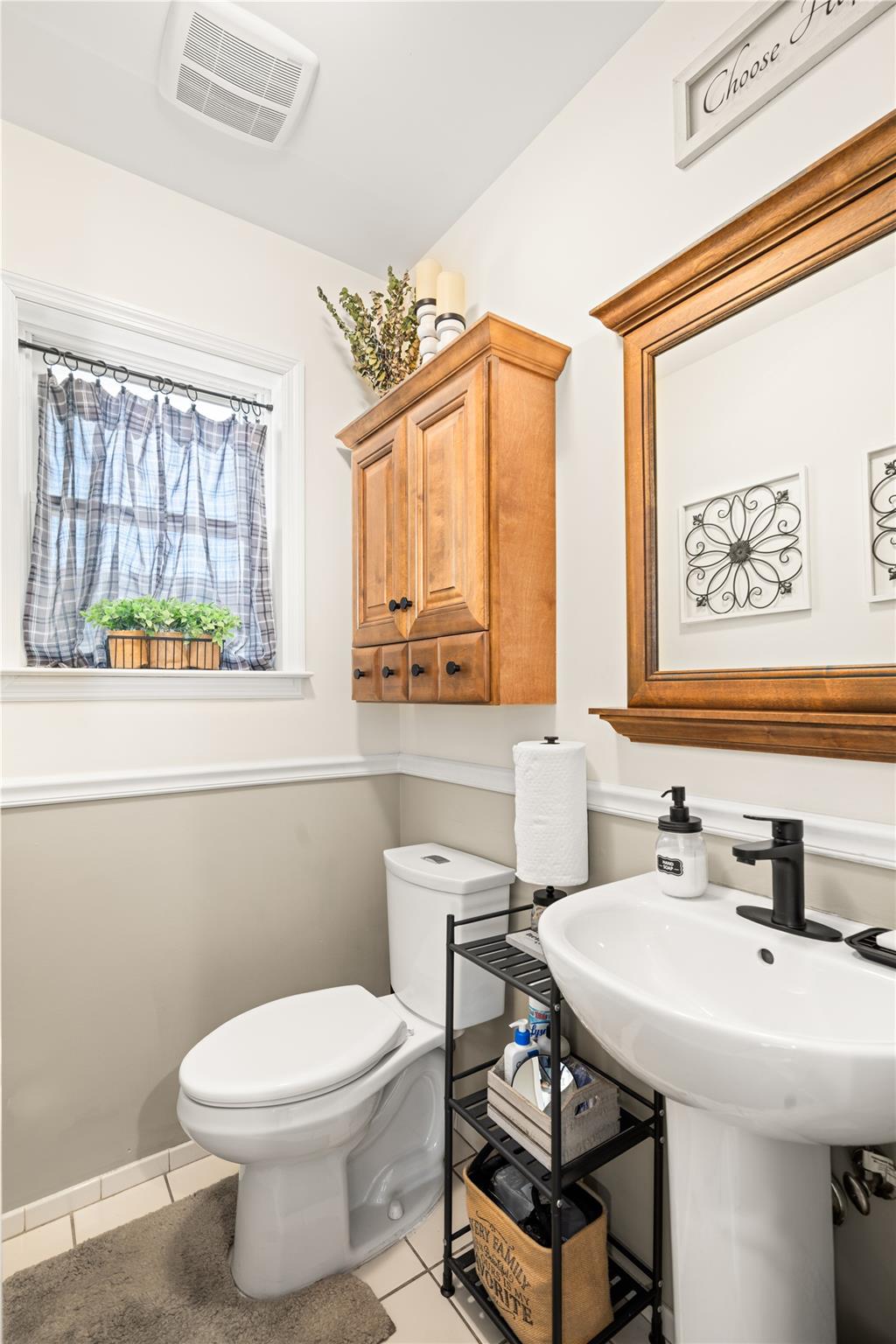 1024 Cross Bay Boulevard, Broad Channel, NY 11693