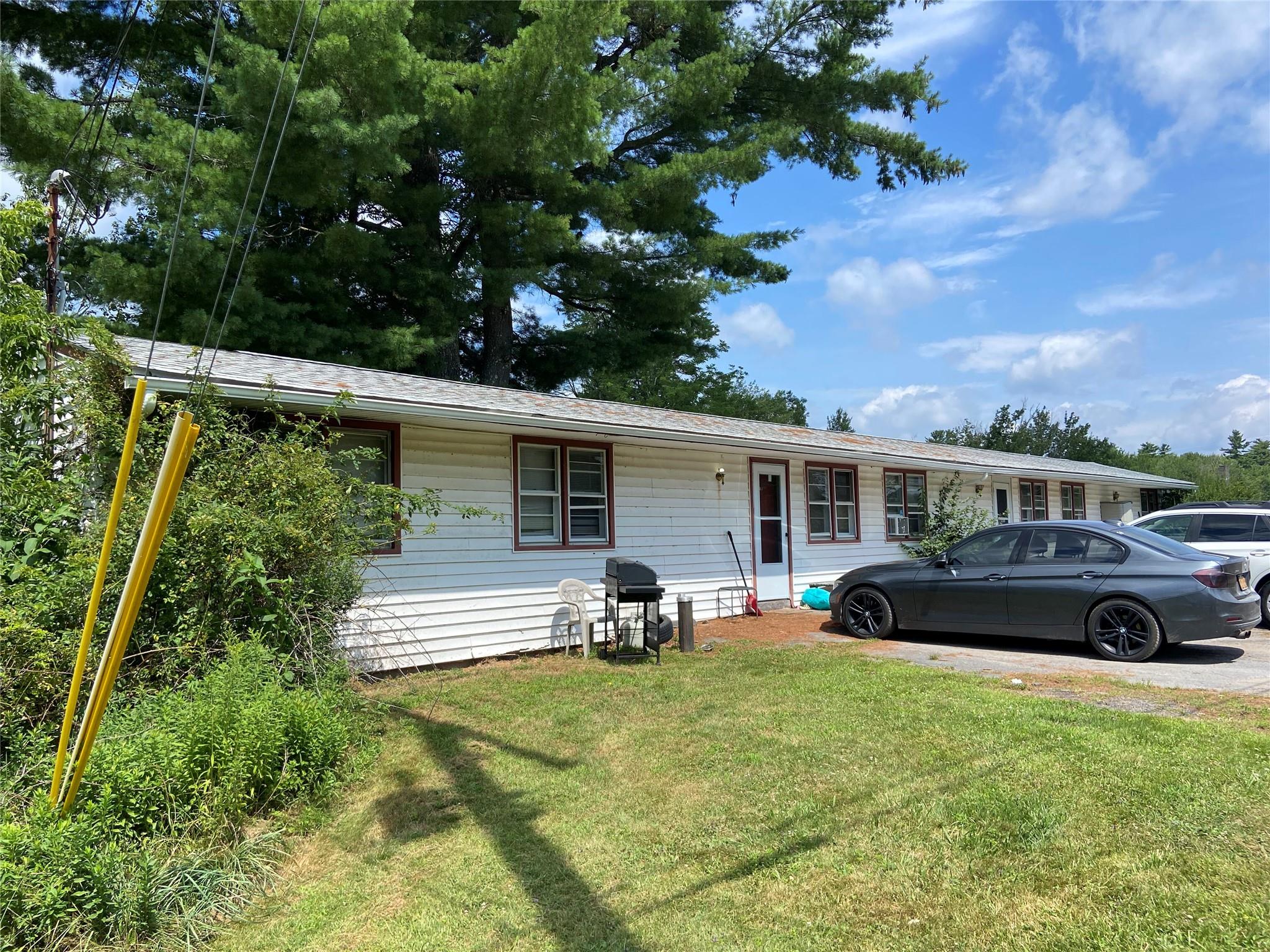 15 Bailey Lake Road, Kiamesha Lake, NY 12751