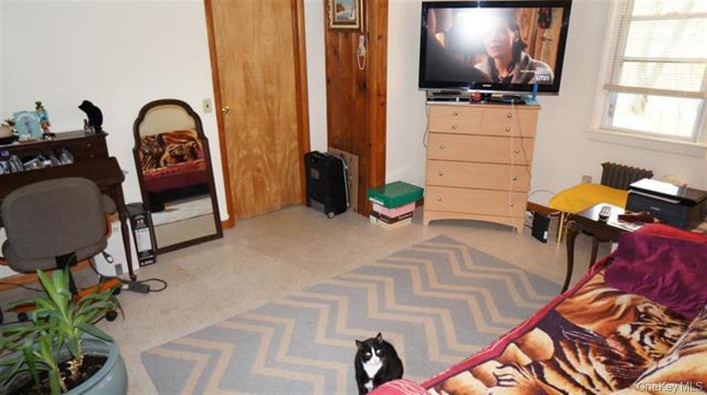 15 Bailey Lake Road, Kiamesha Lake, NY 12751