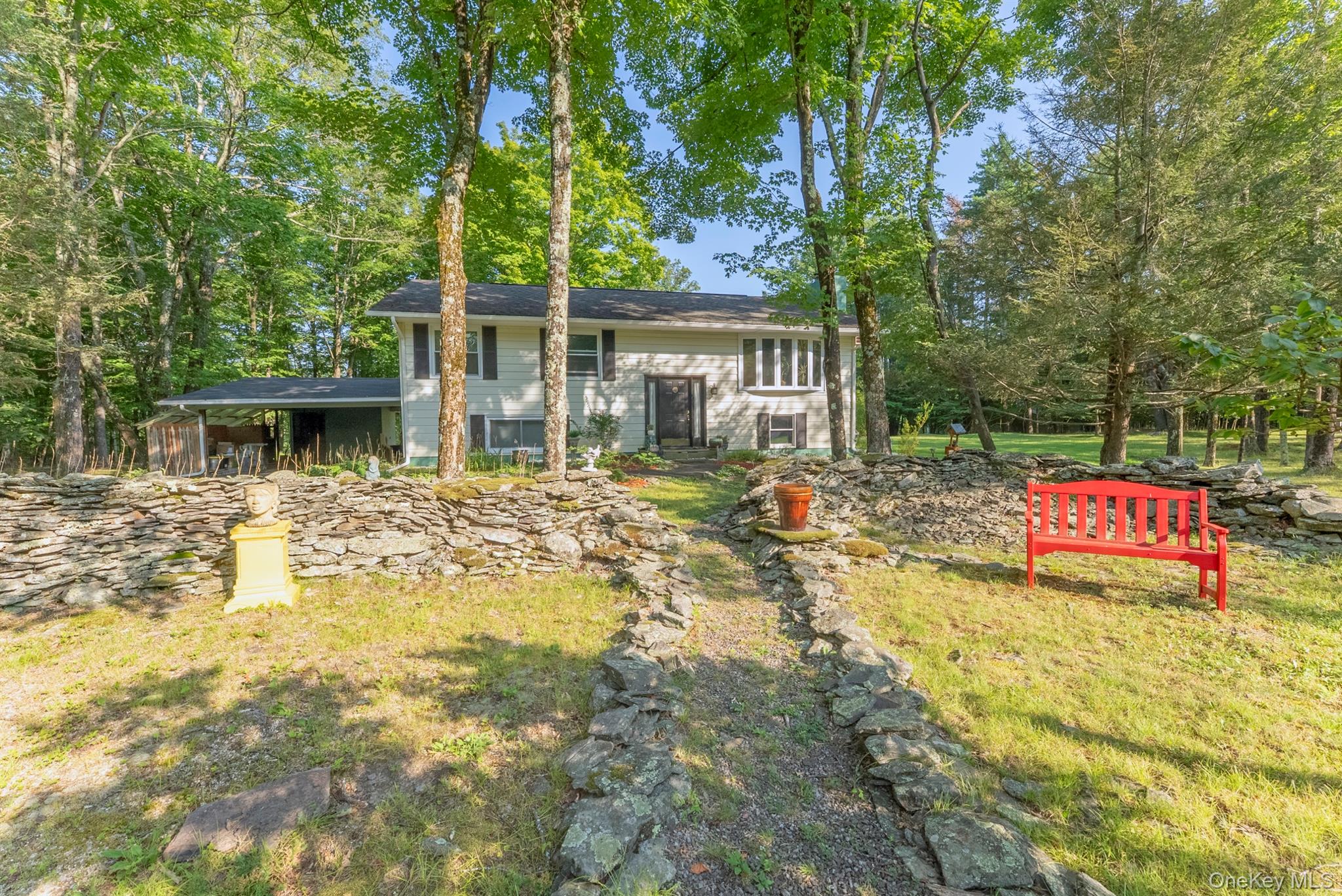 12 Arnold Drive, Woodstock, NY 12498