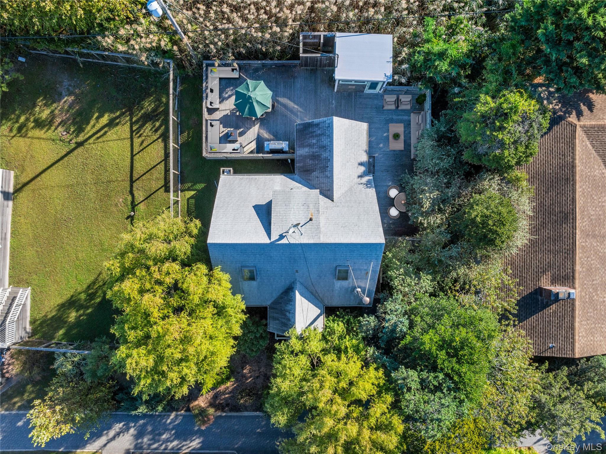 38 Homesite Avenue, Seaview, NY 11770