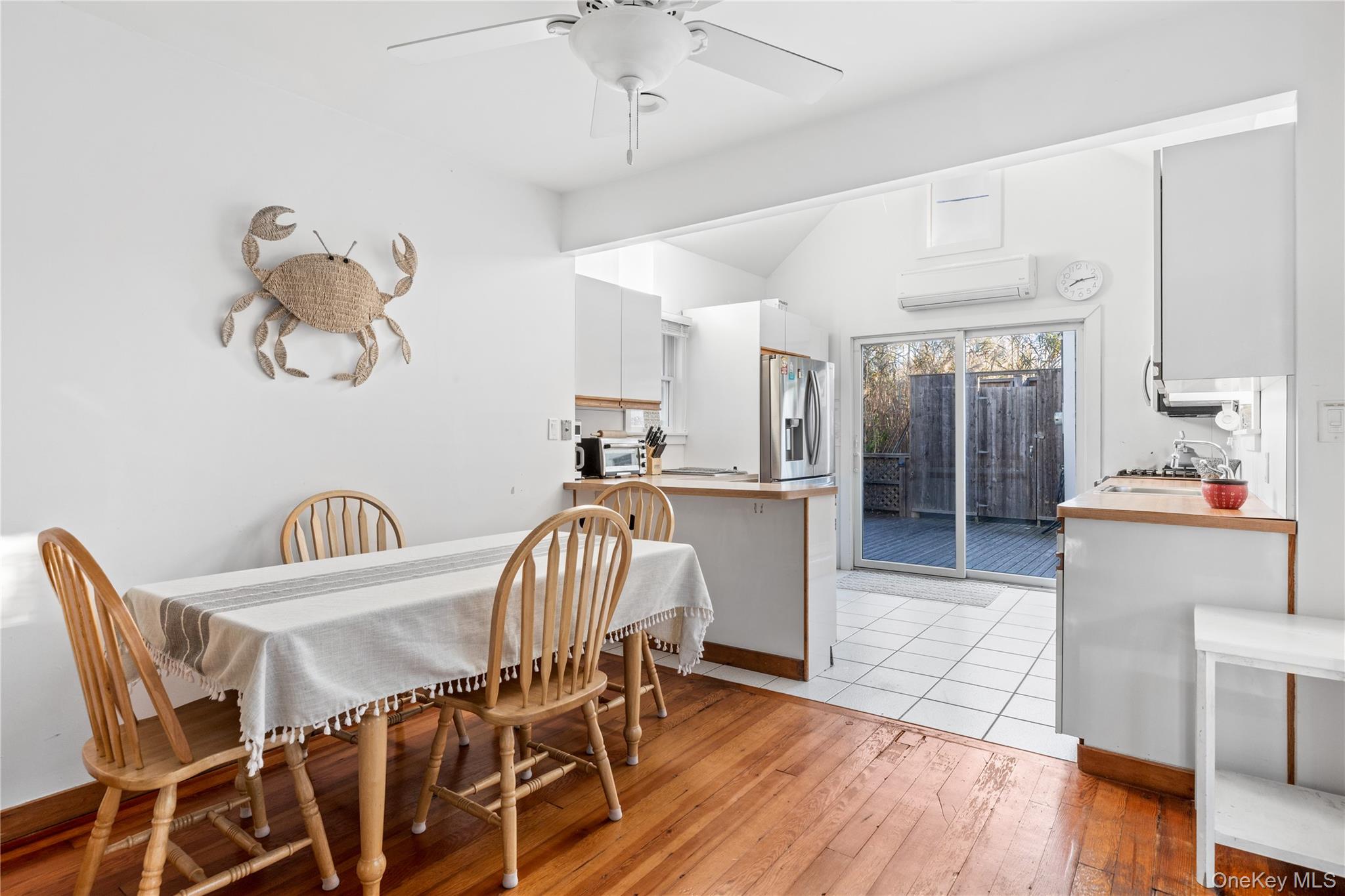 38 Homesite Avenue, Seaview, NY 11770