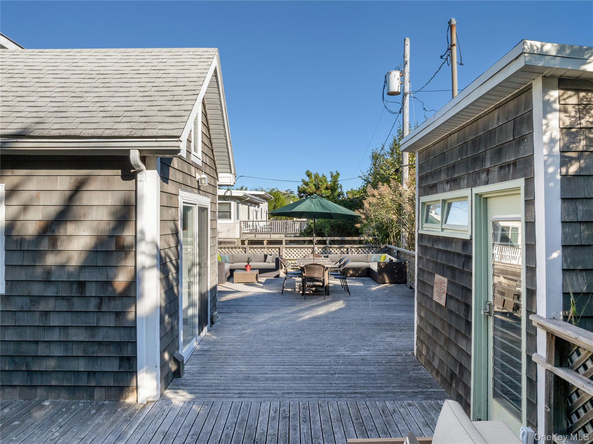 38 Homesite Avenue, Seaview, NY 11770