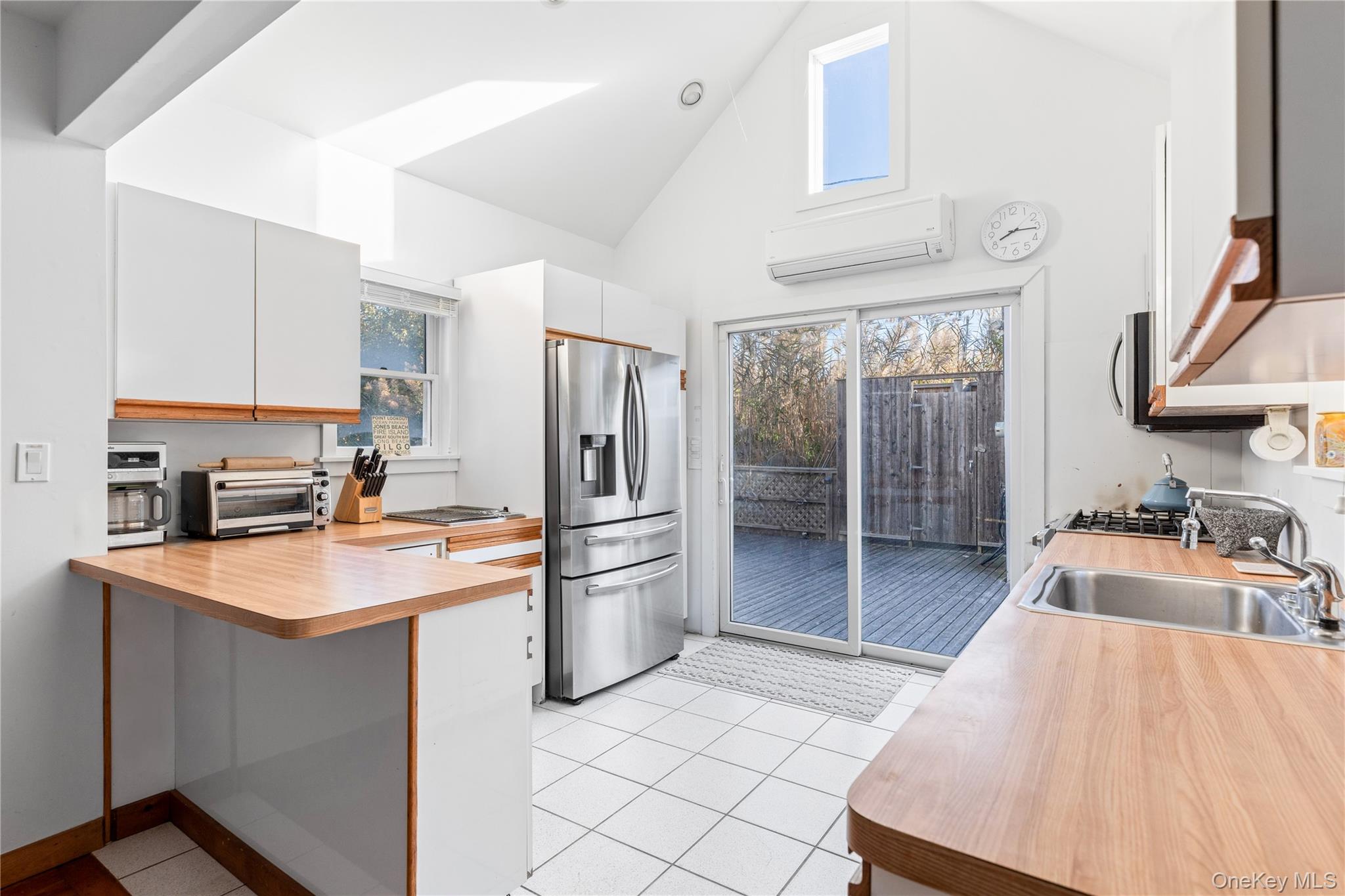 38 Homesite Avenue, Seaview, NY 11770