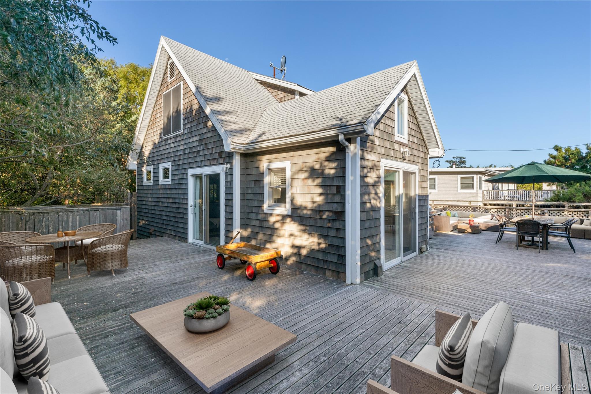 38 Homesite Avenue, Seaview, NY 11770