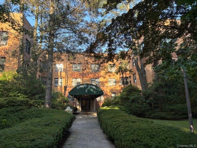 2 Greenridge Avenue # 3P, White Plains, NY 10605