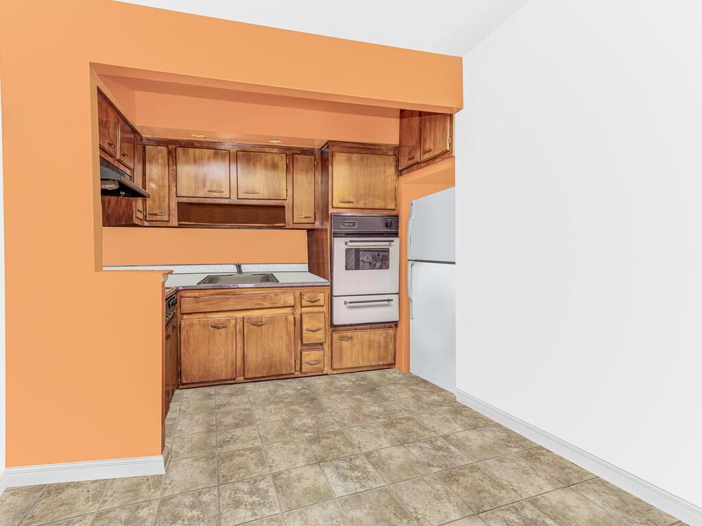 3039 Ely Avenue, Bronx, NY 10469