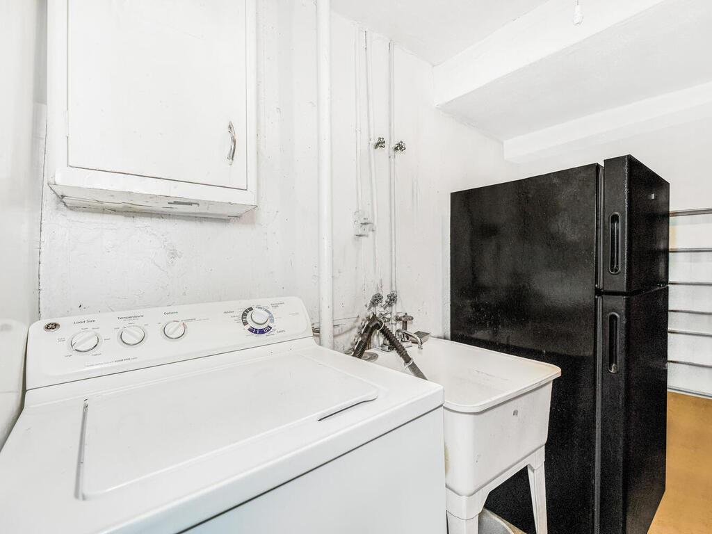 3039 Ely Avenue, Bronx, NY 10469