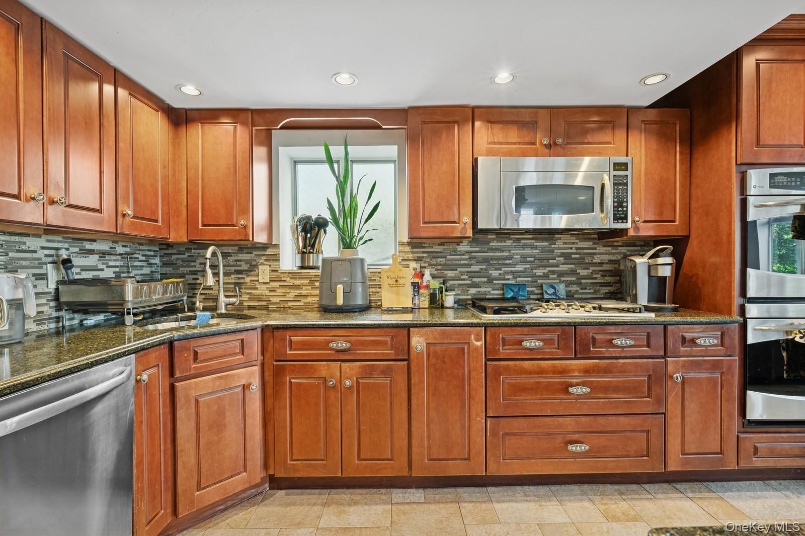 101 Bay Street, East Atlantic Beach, NY 11561