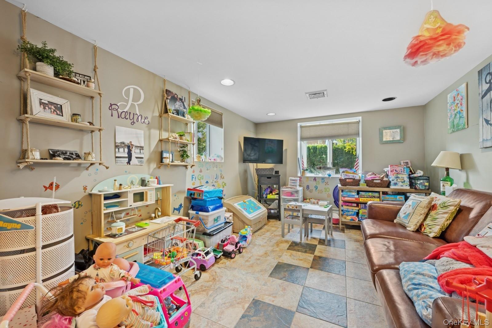 101 Bay Street, East Atlantic Beach, NY 11561